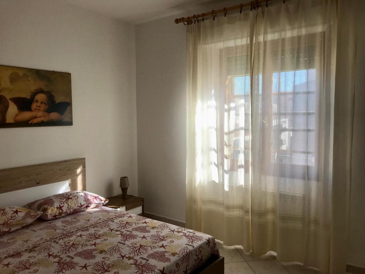 Appartamento Attico centralissimo e vicino al mare Alghero Esterno foto